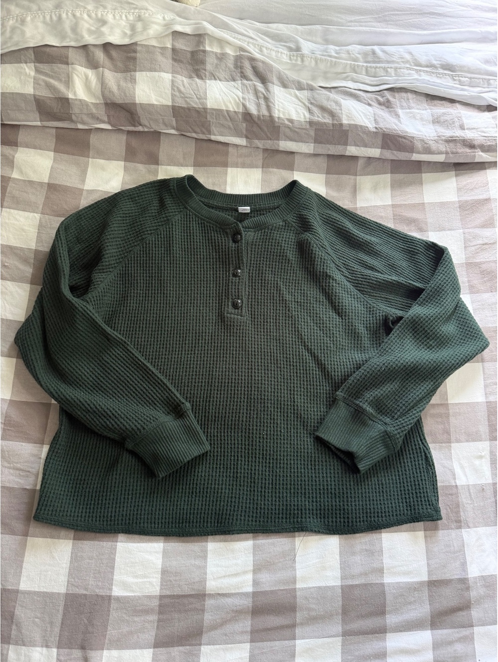 Women's Top | Long Sleeve Tee | Old Navy | Size L